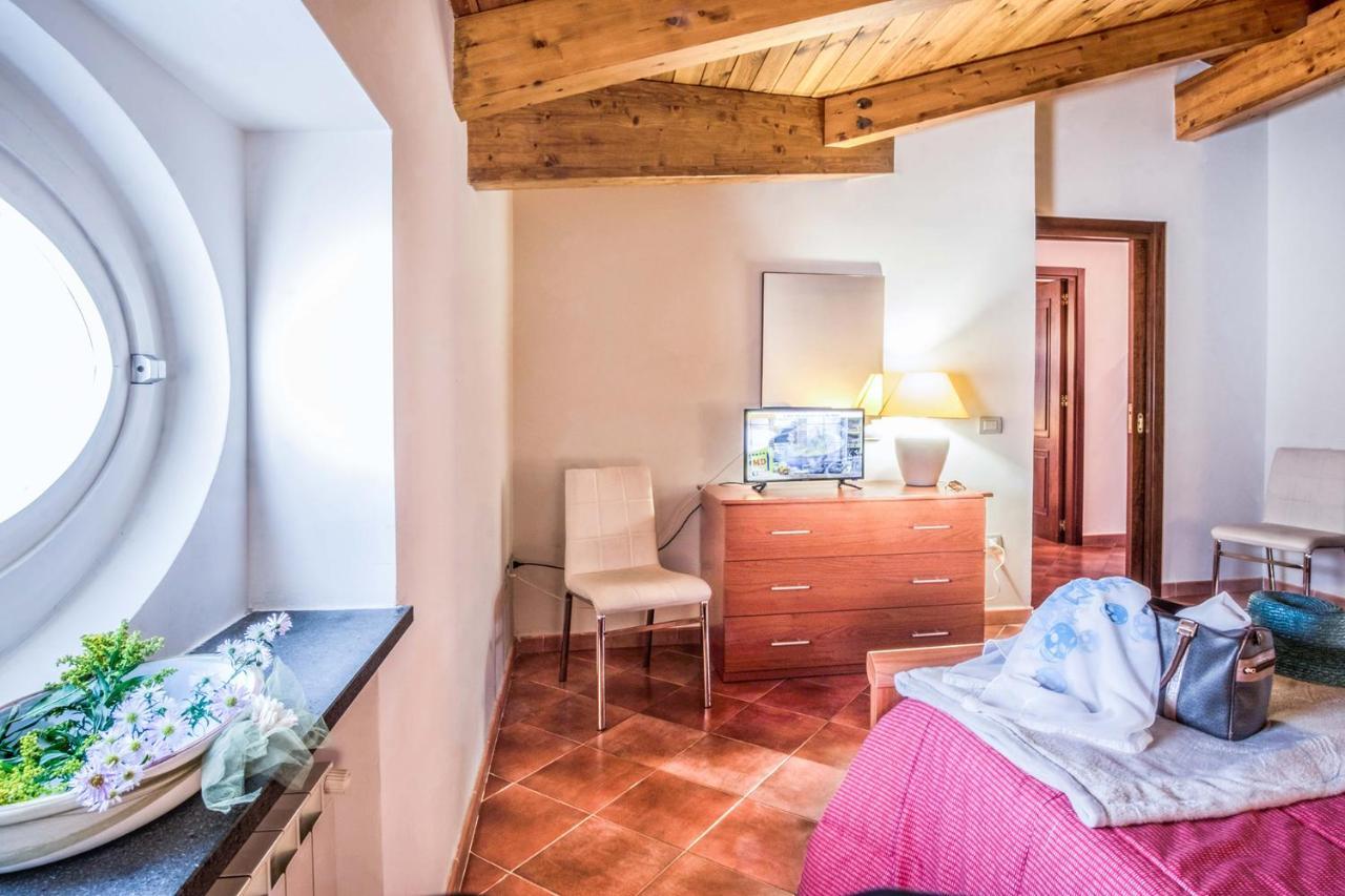 Amore Rentals - Maison Palazzo Correale Sorrento Luaran gambar