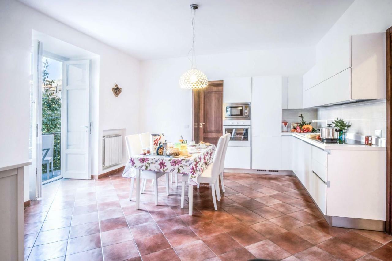 Amore Rentals - Maison Palazzo Correale Sorrento Luaran gambar